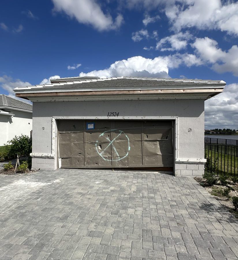 Avenir Restored Garage Driveway Pavers