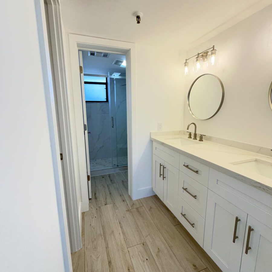 Jupiter Cove Condo Primary Bathroom Vanity